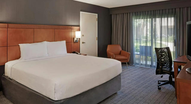 Courtyard by Marriott Anaheim Buena Park