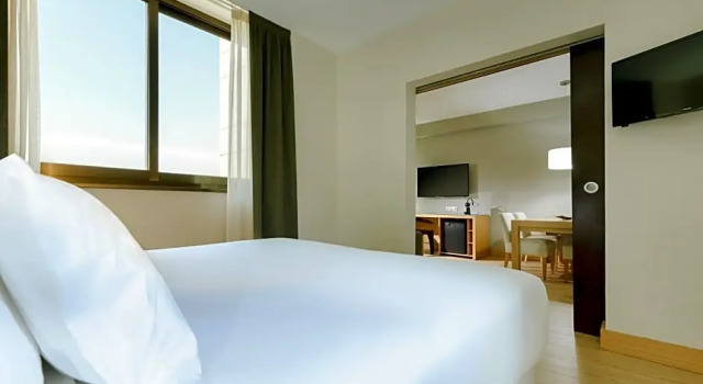 Двухместный люкс Hesperia Barcelona Sant Just
