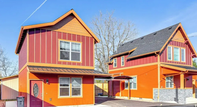 8 Mi to Dtwn Pdx: Unique Pet-friendly Home!, Забронировать Дом для отпуска Милуоки Willamette Valley