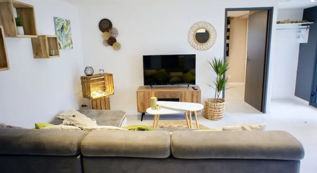 La casa Irignoise, Réserver Hôtel Grigny South Lyon