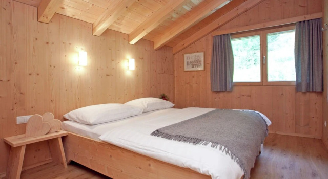 Grand Apartment in Mayrhofen with Infrared Sauna & Artistic Interiors, Забронировать Апартаменты/квартира Отели Майрхофен с парковкой, Парковка