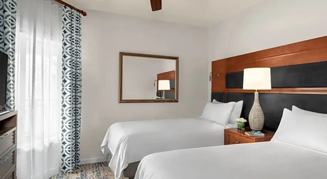 Номер Standard с 2 комнатами с балконом Marriotts Harbour Point and Sunset Pointe at Shelter Cove