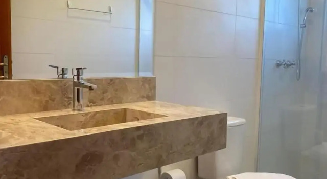 Четырёхместный номер Deluxe с балконом и с видом на сад Pousada Alpes Azul