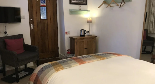 Двухместный номер Standard с видом на внутренний двор Lucy's Tearoom B&B