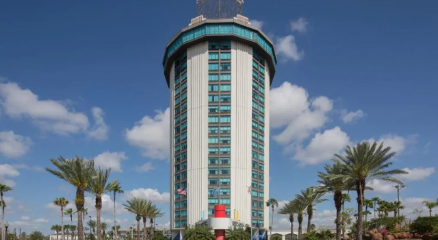 Четырёхместный номер Standard с видом на город Four Points by Sheraton Orlando International Drive