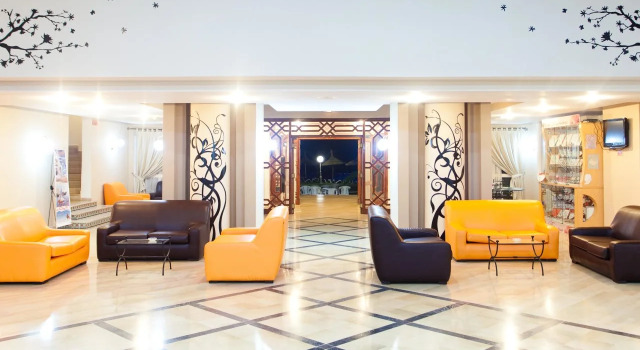 Kinza Hotel