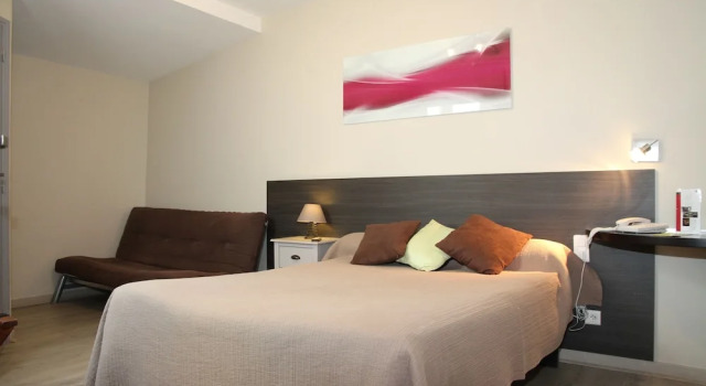Двухместный номер Economy c 1 комнатой Hotel Saint Germain