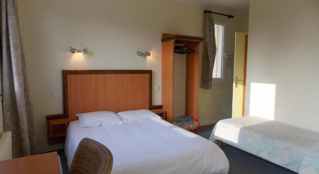 Четырёхместный номер Standard Hotel Beauvoir