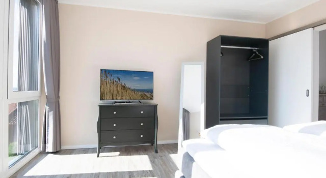 Wohnung 8, Strandnah, Забронировать Отель Отели Зирксдорф с парковкой, Парковка
