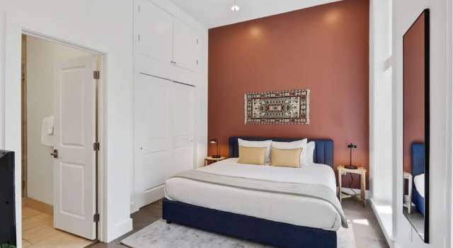 Roami at Bourbon Place, Забронировать Отель Отели Нового Орлеана 4 звезды, рядом с Armstrong Park, 4*