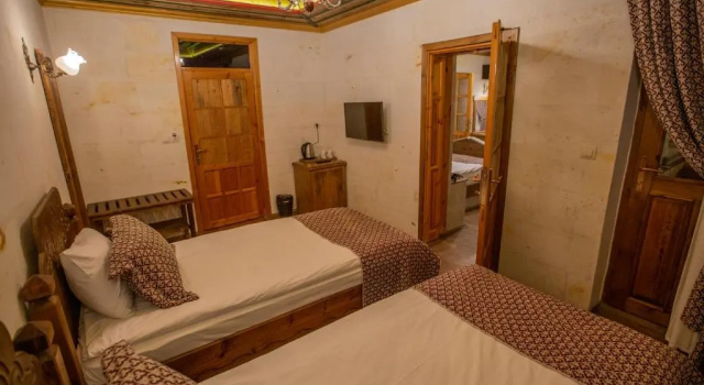 Четырёхместный номер с балконом Göreme Reva Hotel