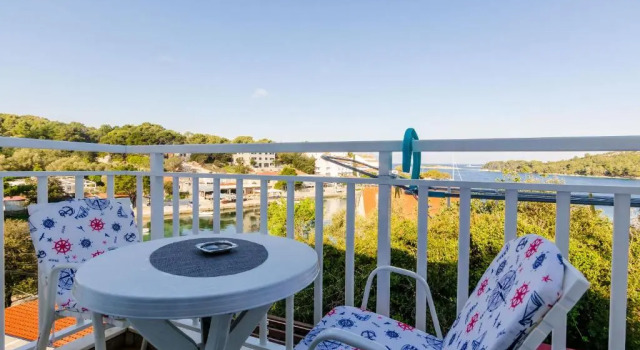 Апартаменты c 1 комнатой с видом на море Apartments Lorena Mljet