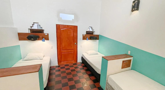 Oasis Hostel, Reserva ahora Albergue Granada Granada