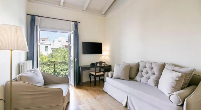 Aerides 3 Luxury Suites