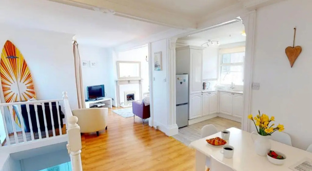 Ilfracombe Oriel 3 Bedrooms, Book Hotel Hoteller i Ilfracombe med parkering, nær Verity Statue, Parkering