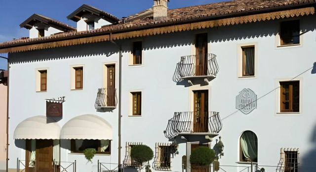 Hotel Casa Pavesi, Réserver Hôtel Grinzane Cavour Langhe
