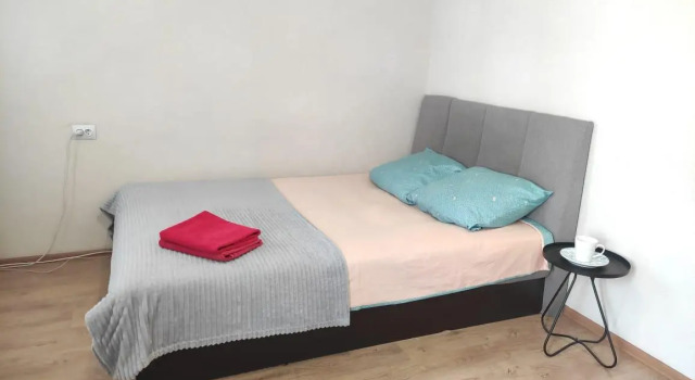 Apartments on Leningradskaya street 40, Prenota Appartamento Bijsk 