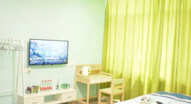 Jingmi Tianxiang Hostel, Book Hostel / Vandrerhjem Hoteller i Waxie med parkering, Parkering