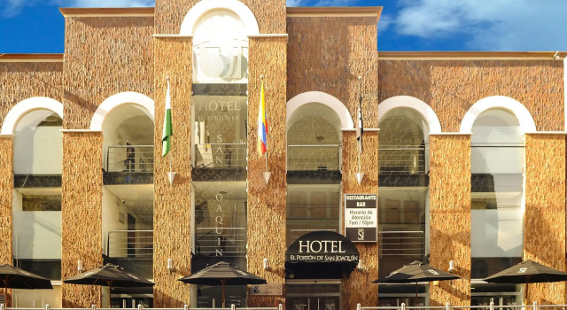 Hotel El Portón de San Joaquín, Забронировать Отель Отели в центре Медельин, в центре, Парковка