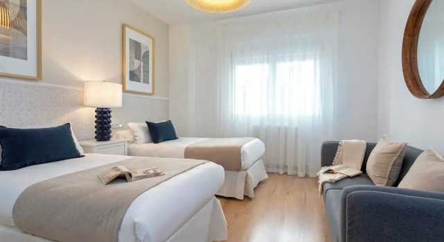 Exclusive apt 3rooms in Granda. Martinez Campos II, Забронировать Апартаменты/квартира Гранада Granada Province, рядом с Музей народных традиций и искусств Los Tiros de Granada