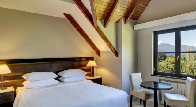 Двухместный номер Standard с видом на озеро Arelauquen Lodge, a Tribute Portfolio Hotel