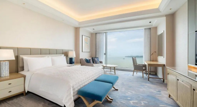 Двухместный номер Standard с видом на озеро Le Meridien Suzhou, Suzhou Bay