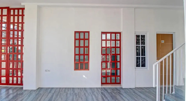 Collection O 92363 Kp Inn, Book Hotel Temon Yogyakarta Province