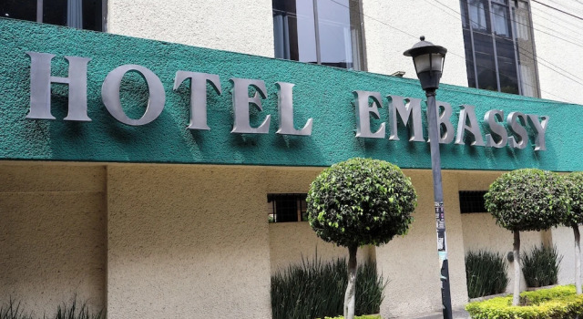 Hotel Embassy, Забронировать Отель Недорогие отели Мехико, рядом с Театр «Эль-Милагро», недорого