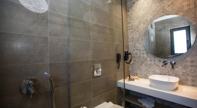 Двухместный номер Deluxe с балконом и с видом на сад DeLight Luxury Rooms