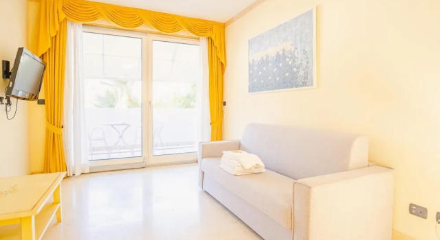 123 Relais du Lac Village - Italian Homing, Забронировать Апартаменты/квартира Дезенцано-дель-Гарда озеро Гарда