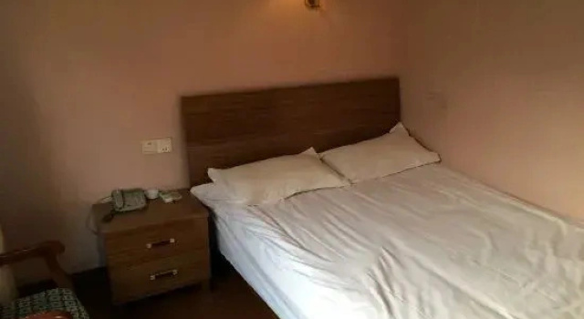 Номер Economy Yuyao chengwaicheng Hotel