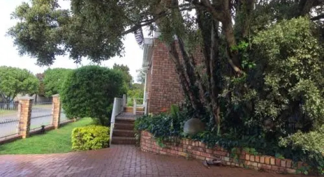 Glenelg Road Guesthouse, Rezervovat Hotel Port Elizabeth Central 
