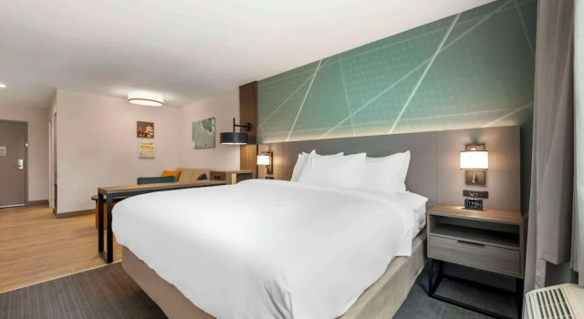 Номер Deluxe Comfort Suites St Augustine Historic District Area