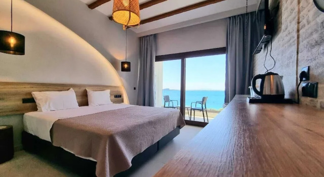 Полулюкс Executive с балконом Enjoy Lichnos Bay Village, Camping, Hotel and Apartments