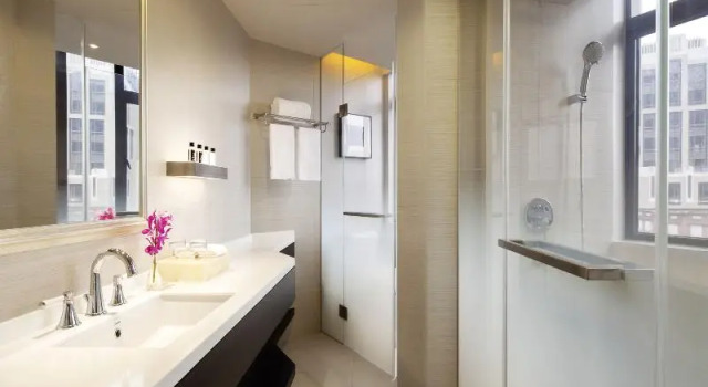 Двухместный номер Deluxe Golden Tulip New Asia Hotel The Bund Shanghai