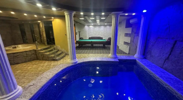 Апартаменты с 3 комнатами Best Hotel Yerevan
