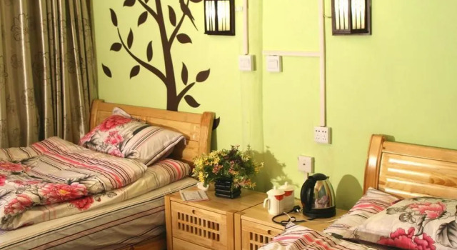 Tree's Tale Hotel - Lijiang, Prenota Hotel Hotel a Lijiang con parcheggio, Parcheggio