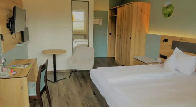 Двухместный номер Standard с балконом AURA-HOTEL Saulgrub