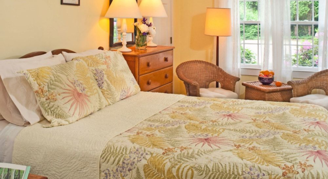 Woods Hole Passage Inn, Забронировать Гостевой дом Отели Фалмут с парковкой, Парковка