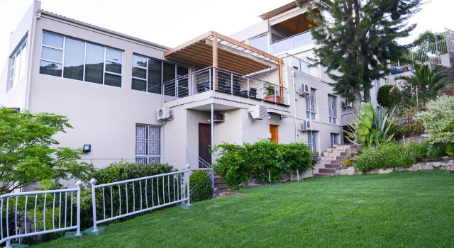 Номер Standard Signal Hill Lodge