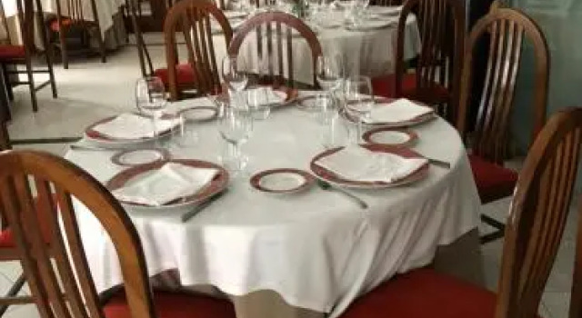 Hostal Juan, Varaa Hotelli O Rosal Galicia