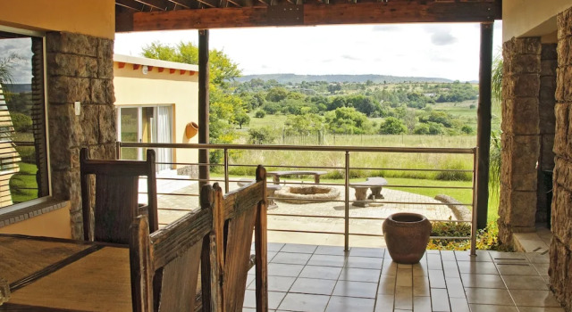 Двухместный номер Luxury с видом на горы Country Park Guest House - Muldersdrift