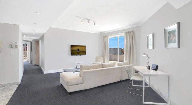 Апартаменты Deluxe Пентхаус с 2 комнатами Sydney Airport Suites