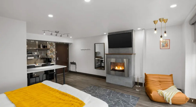 Double suite penthouse Silverbow Inn & Suites