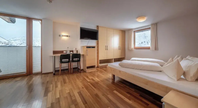Двухместный номер Standard с балконом Hotel Hochsölden