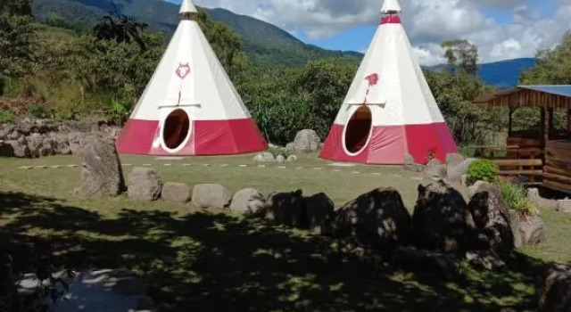 Biosfera Lodge tipi para 3 personas, Book Hotel Hotels in Pasco with Parking, Parking