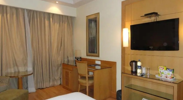 Номер Standard Hotel Western Court