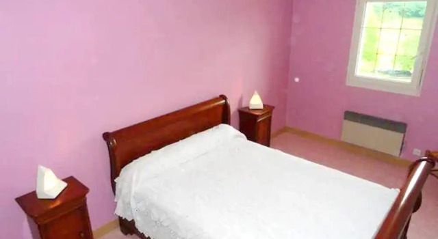 House With 2 Bedrooms in Saint-laurent-la-roche, With Enclosed Garden, Đặt Nhà nghỉ dưỡng La Chailleuse Pháp