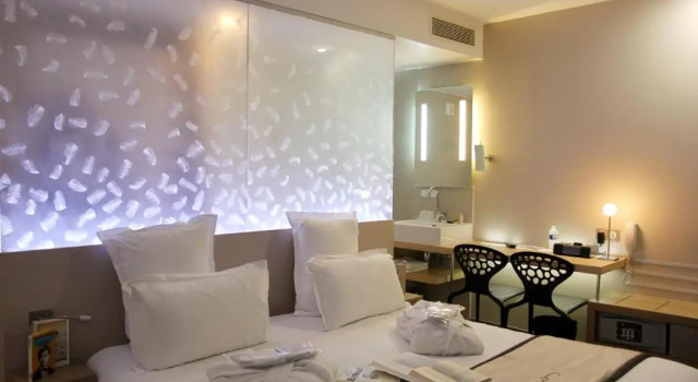 Двухместный номер Superior Hôtel Littéraire Arthur Rimbaud, BW Signature Collection