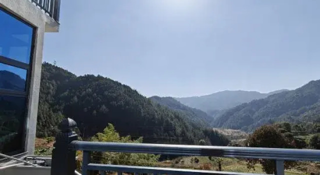 Sanqing Mountain Retreat Rural Secluded Homestay, Prenota Hotel Shangrao Jiangxi